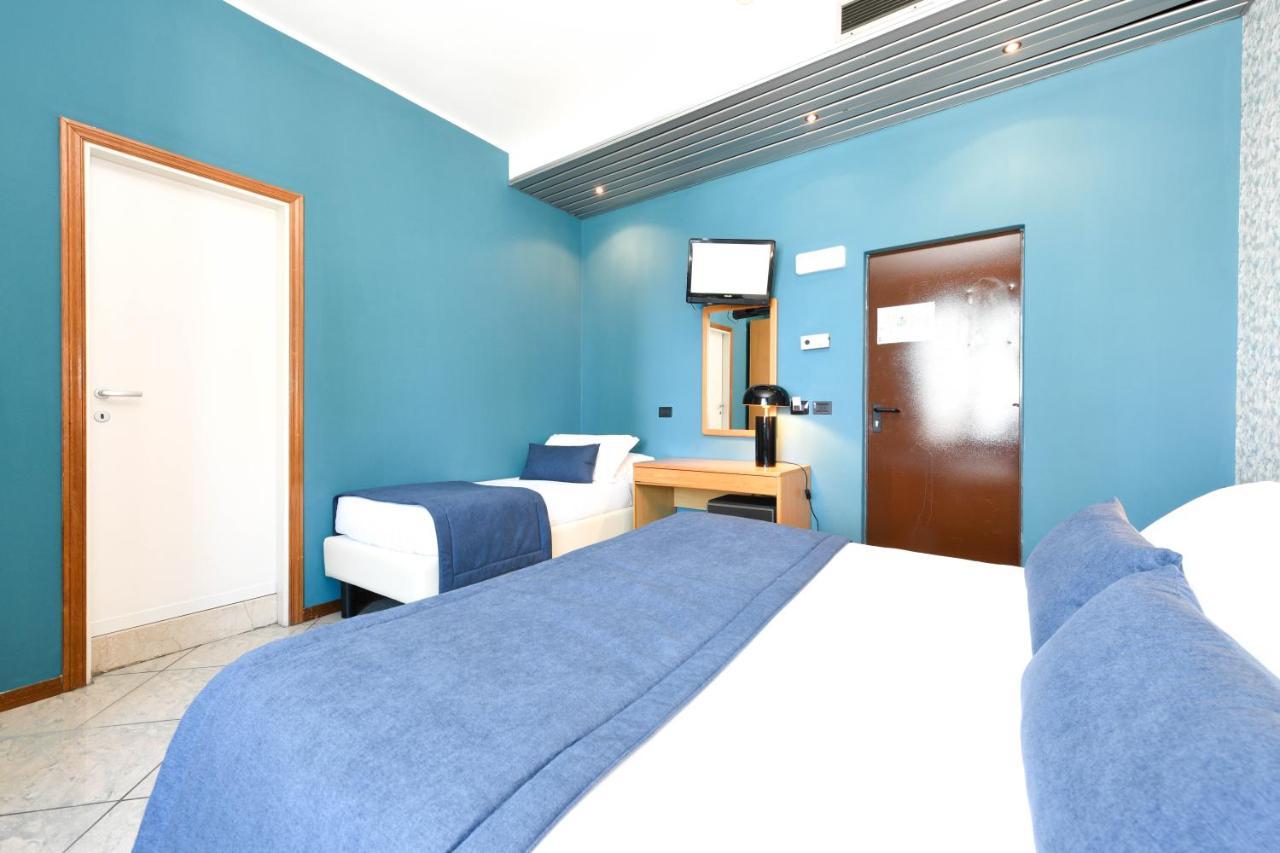 Aurora 3*